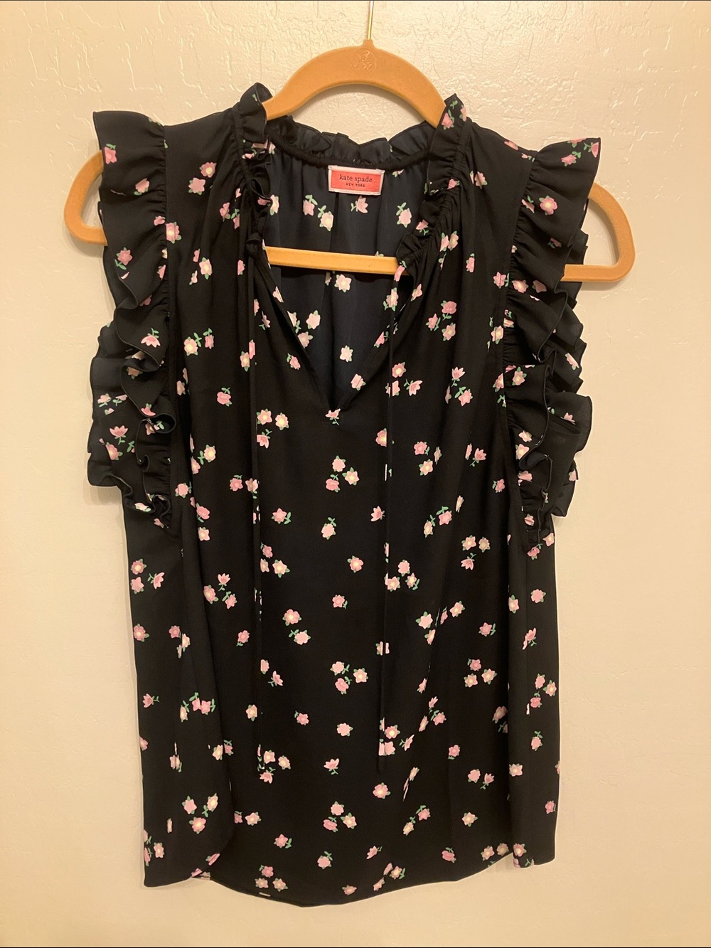 kate spade Black Sleeveless Ruffle Floral Blouse - Pink Flowers
